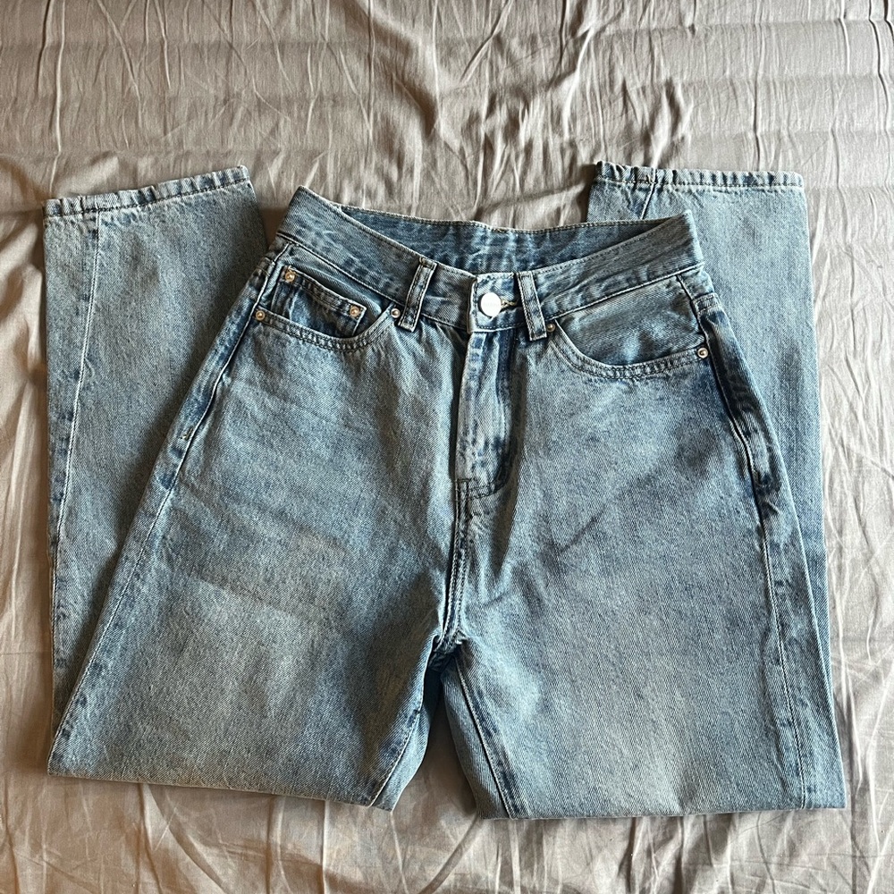 Toteme High Waisted Twist Jeans - Light Denim - 25 in